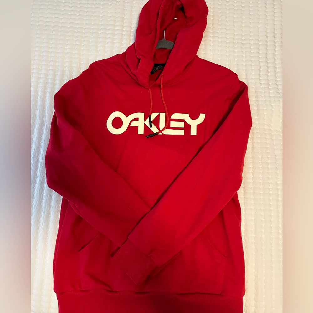 Oakley hoodie